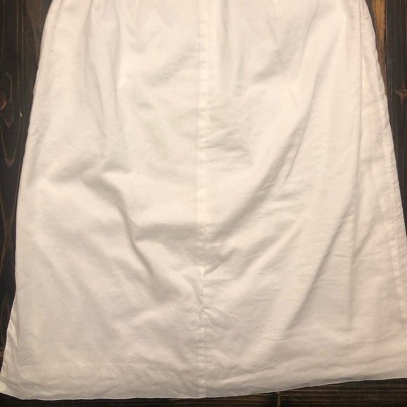 ANN TAYLOR White Pencil Skirt w/Beautifully Detailed Black Floral Embroidery SZ6 - Picture 4 of 5